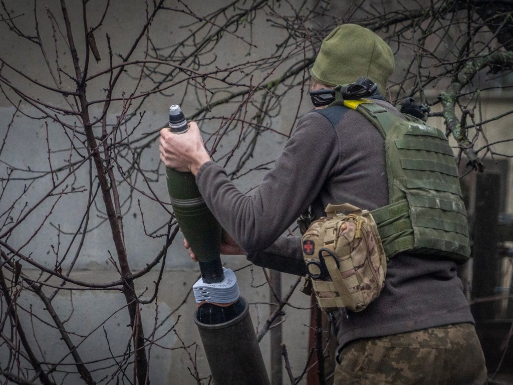 I nordcoreani muoiono in massa mentre la Russia scatena la sua potenza di fuoco sull’Ucraina