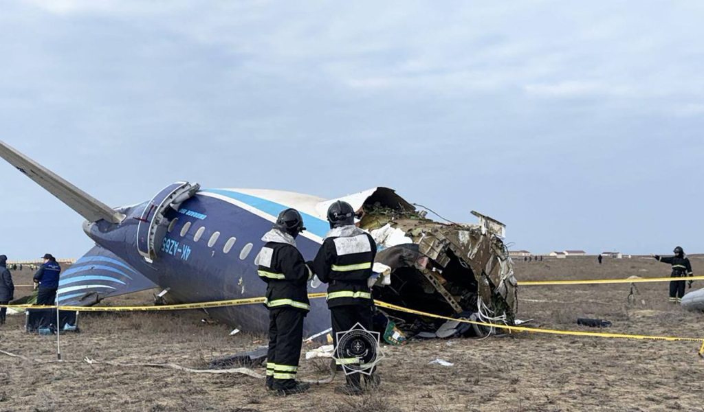 L'Azerbaigian celebra il giorno di lutto per le vittime degli incidenti aerei