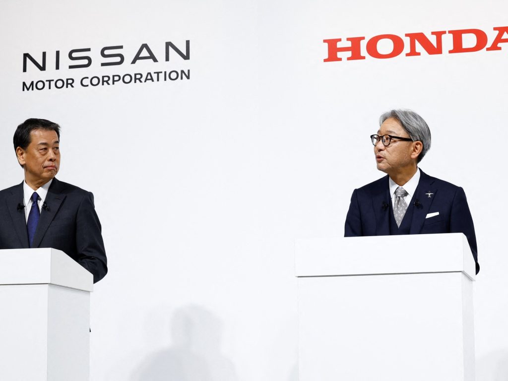 Nissan e Honda annunciano la fusione, creando la terza casa automobilistica più grande del mondo