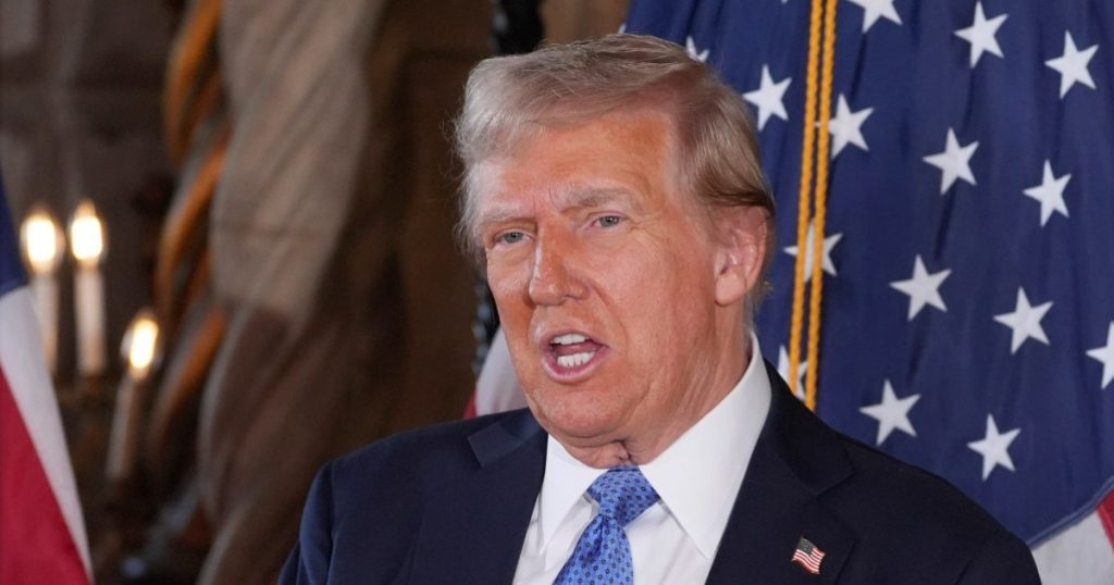 Trump fa causa al quotidiano Des Moines Register, sostenendo "interferenza elettorale"