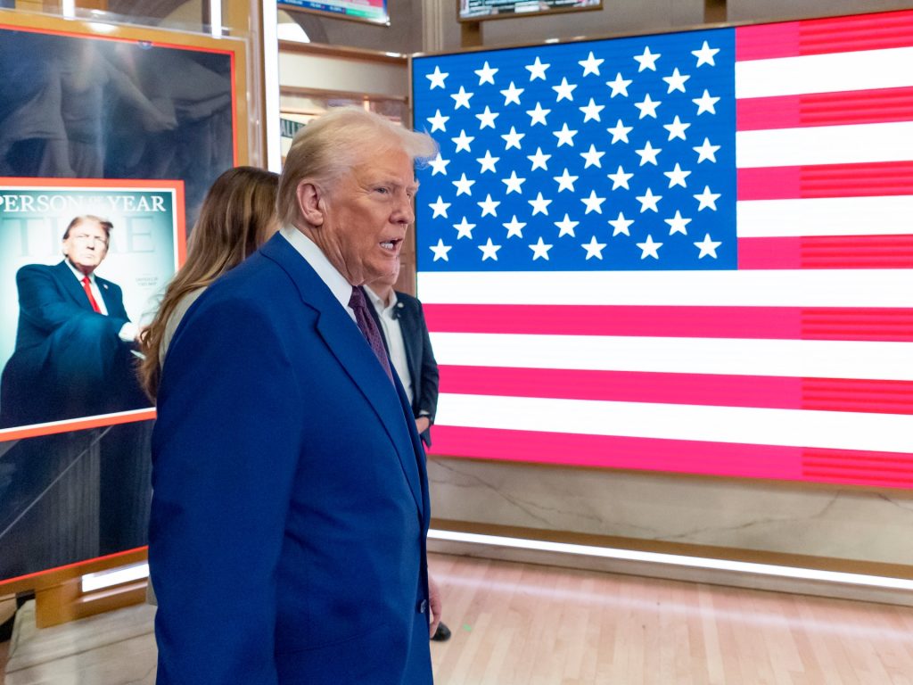 Trump sostiene i lavoratori portuali nella lotta per l’automazione