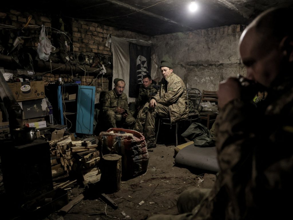 Mentre le battaglie contro la Russia si intensificano, le difficoltà umane in Ucraina peggiorano