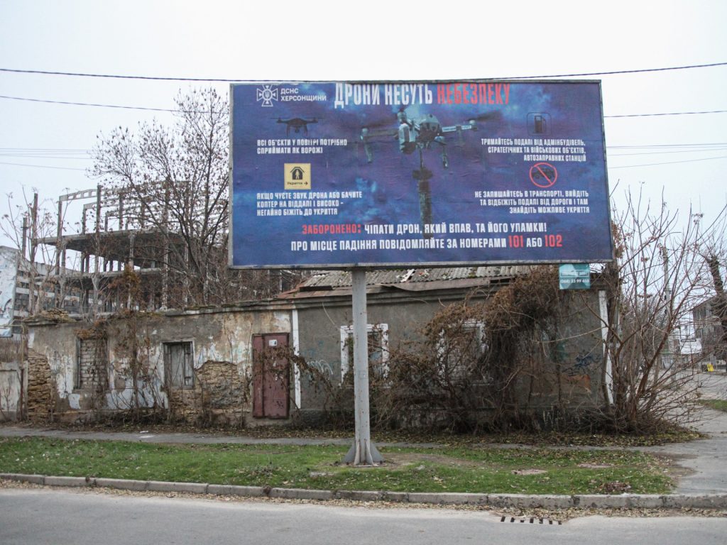 “I russi a Kherson si addestrano sui civili”: droni mortali infestano il sud dell’Ucraina