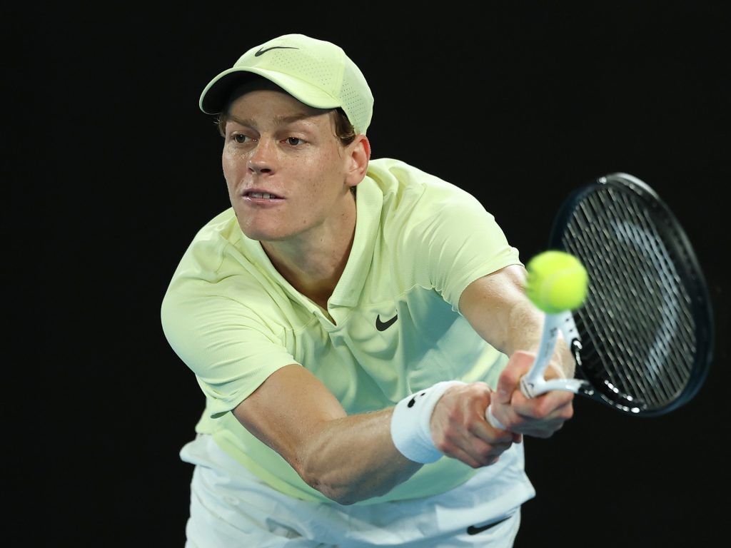 Sinner domina De Minaur e raggiunge le semifinali dell'Australian Open