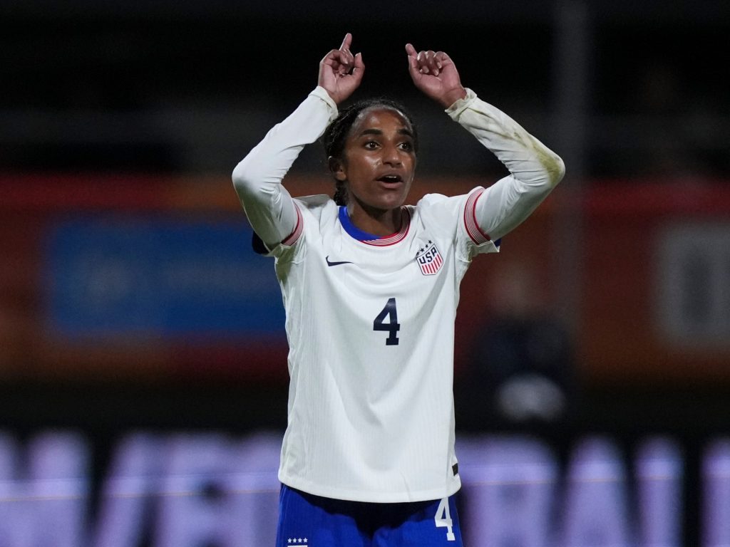 Naomi Girma si unisce al Chelsea per la tassa di trasferimento di calcio femminile record