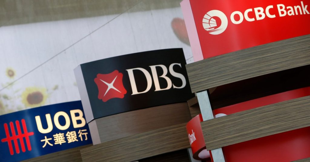 Mentre le truffe si alzano, Singapore decide di proteggere le vittime da se stesse