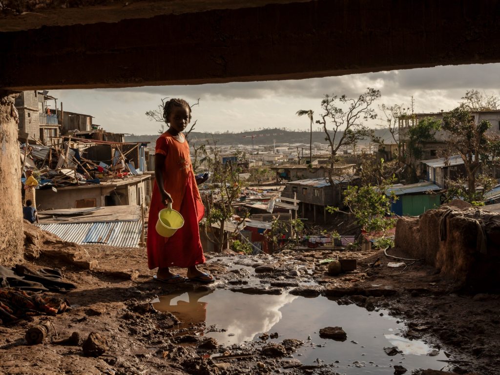 Il tempo estremo interrompe la scuola per quasi 250 milioni di bambini, dice l'UNICEF