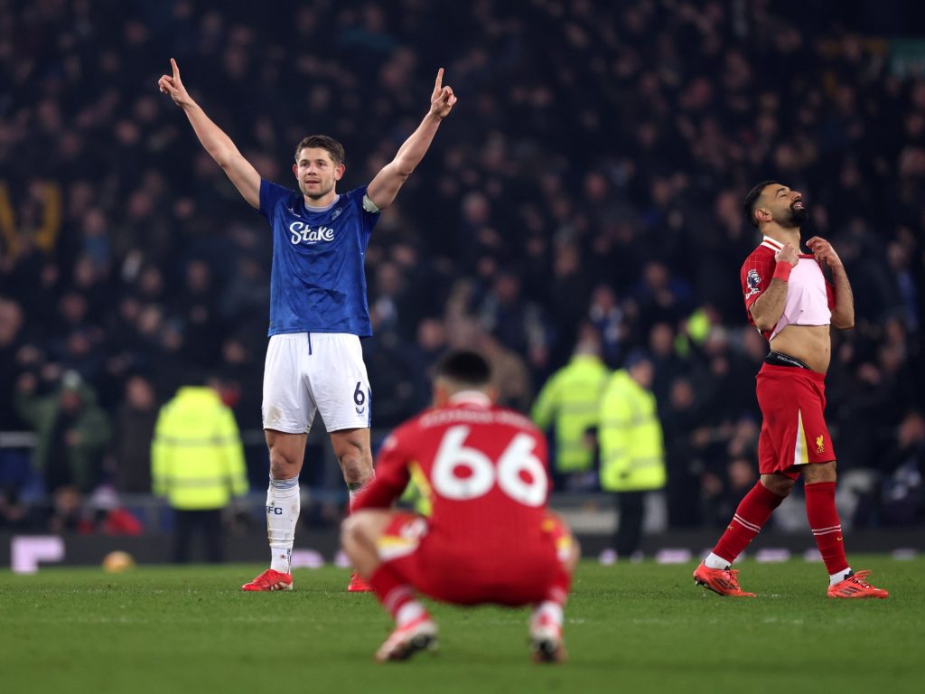 La Premier League di Everton Slow Liverpool con livello di infortunio