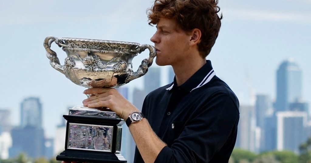 Jannik Sinner ha bandito dal tennis per tre mesi in caso di doping