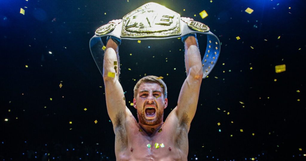 Domande e risposte Jonathan Haggerty: Future MMA Star Talks One Wei Rui Kickboxing Fight