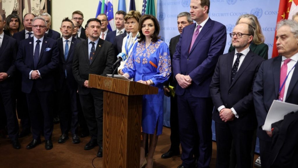 Gli Stati Uniti si allineano con la Russia nelle Nazioni Unite vota in Ucraina