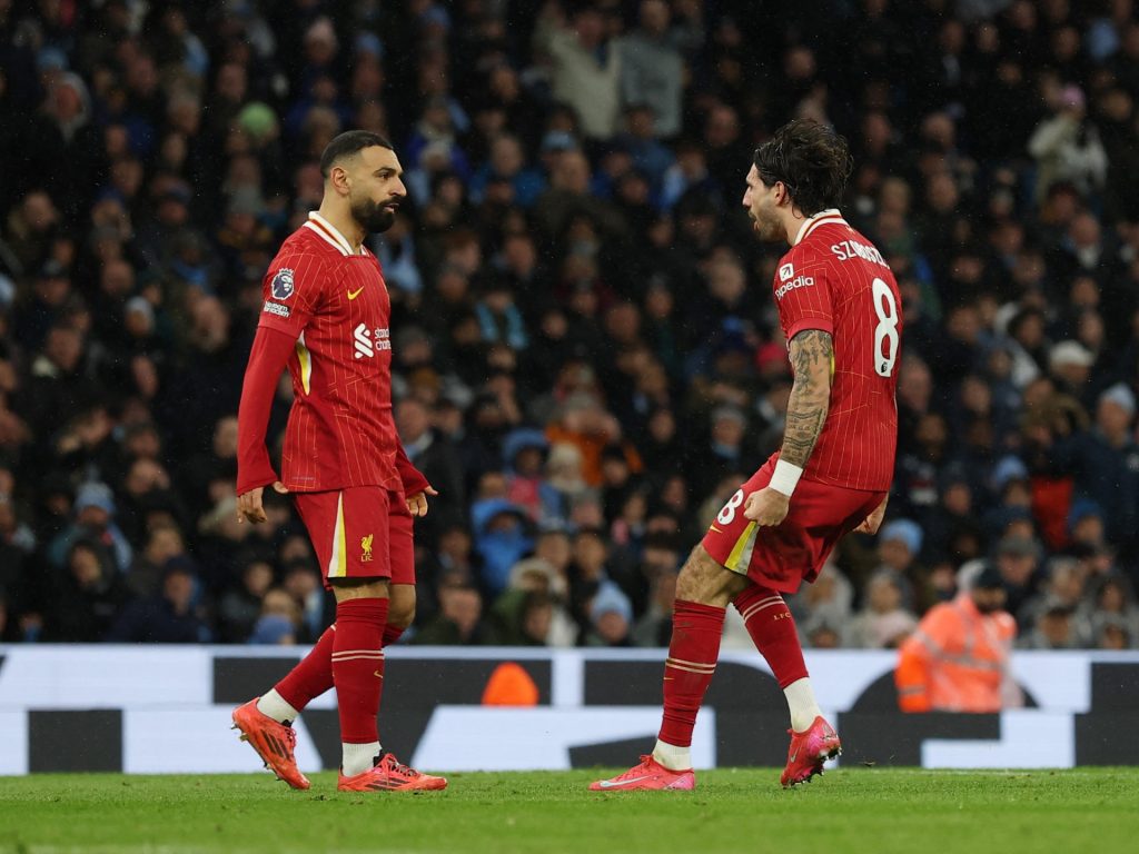 Liverpool Go 11 punti Clear mentre Salah ispira la vittoria per 2-0 sul Manchester City