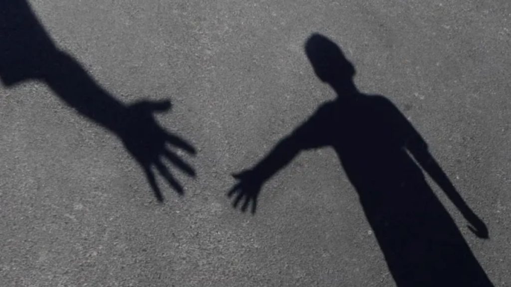 Sfidanti idee sbagliate che ostacolano la risposta musulmana all'abuso di minori