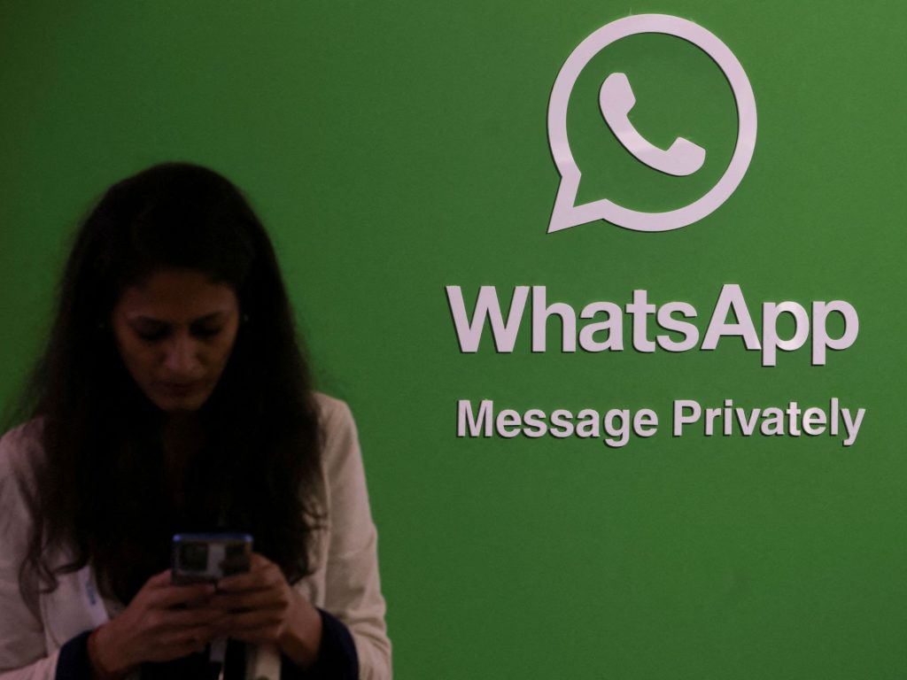 WhatsApp dice che i suoi utenti mirano dalla società di spyware israeliane Paragon