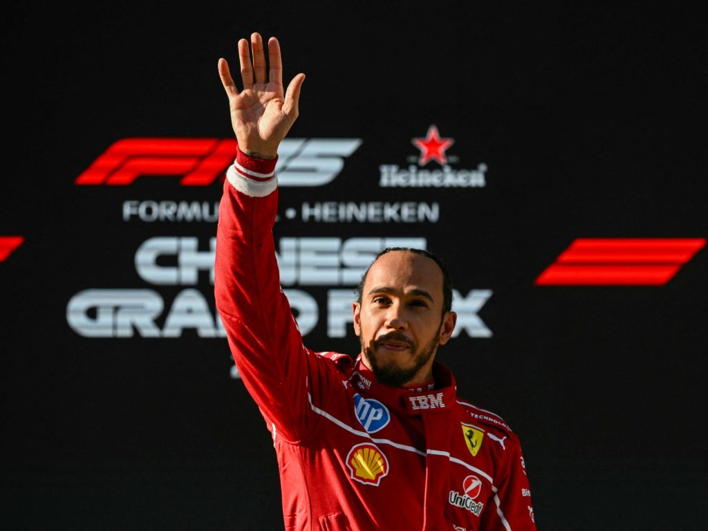 Cinese F1 GP: Hamilton prende il primo palo di sprint in una Ferrari