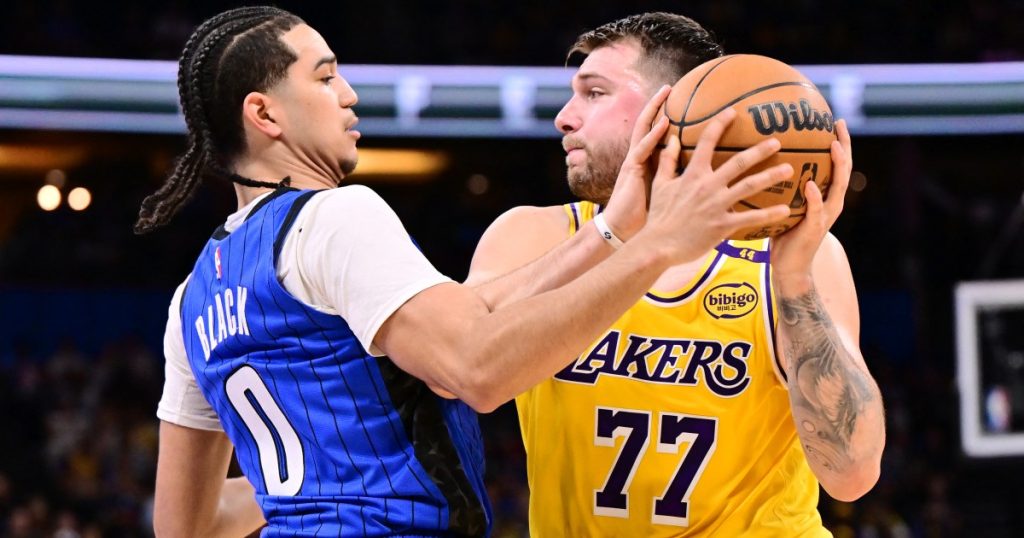 I Lakers perdono per magia nonostante abbiano combinato 56 punti da LeBron, Doncic
