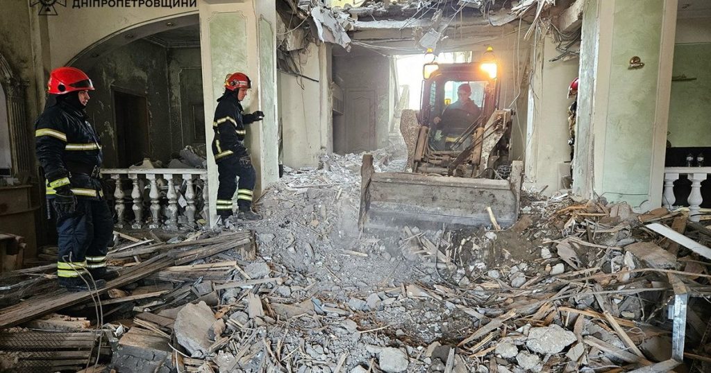 Guerra Russia-Ukraine: elenco di eventi chiave, giorno 1.107