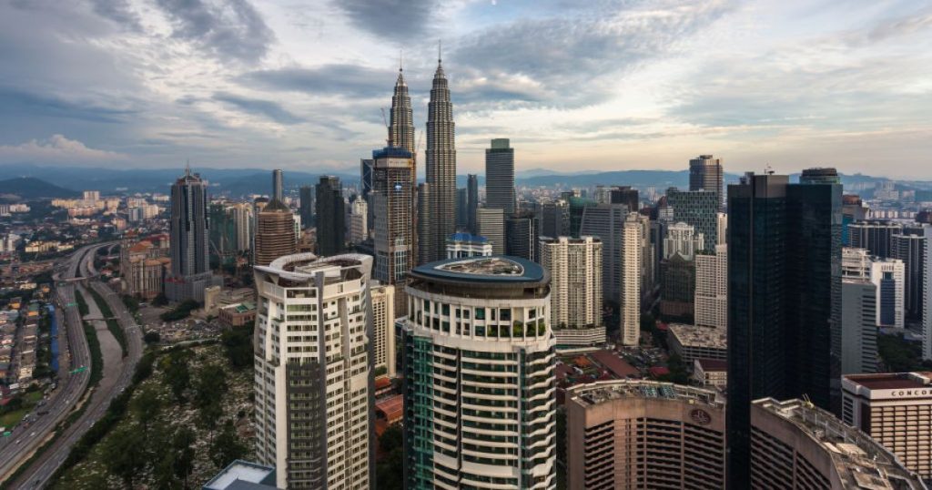 Mentre gli Stati Uniti e la Cina bloccano le corna, la Malesia spera di sfruttare una rivoluzione dell'IA