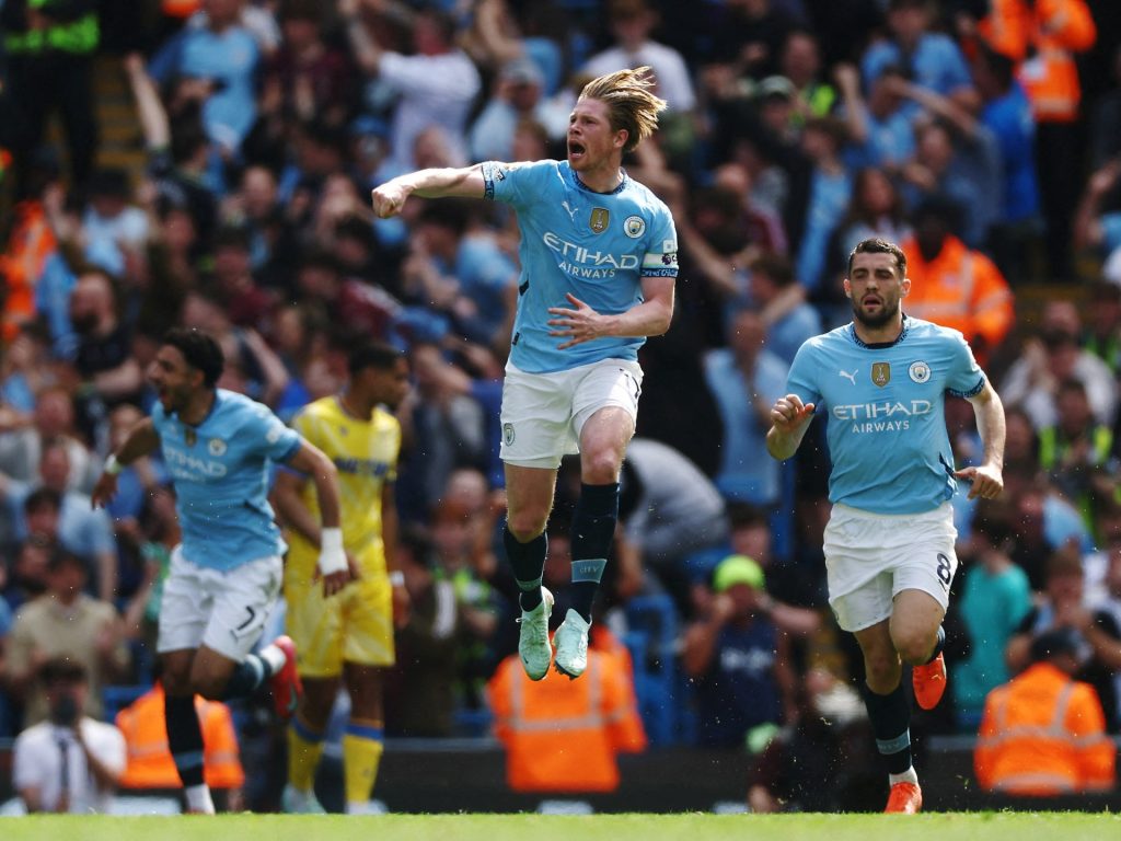 Man City sopravvive al Crystal Palace Spazza di arrampicarsi nella prima delle quattro migliori della Premier League