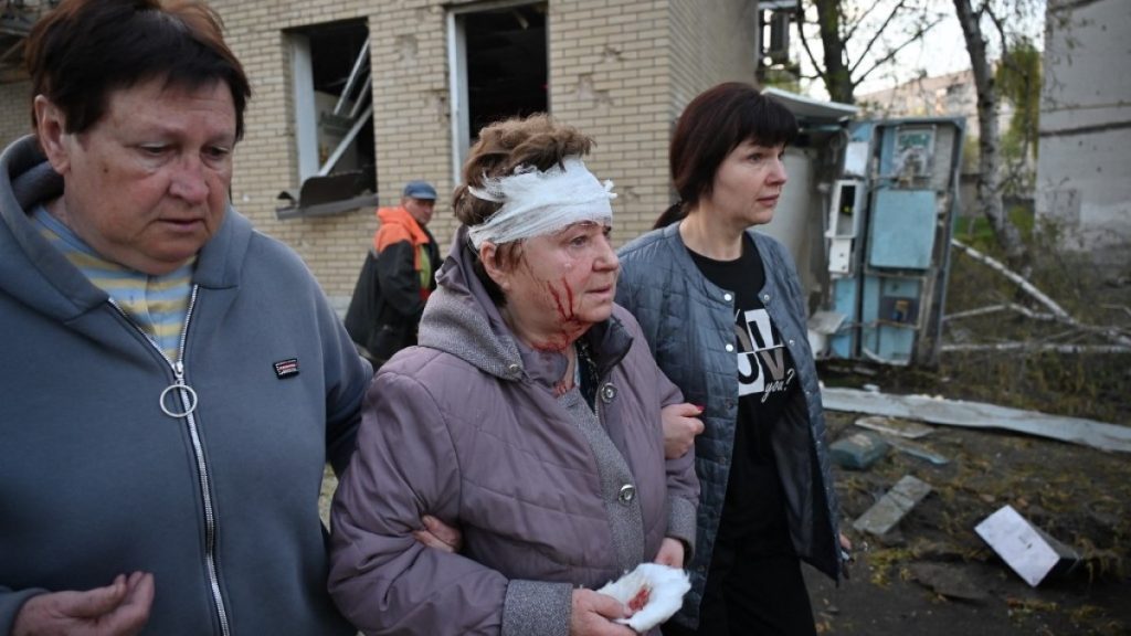 Almeno due uccisi negli attacchi russi al Kharkiv dell'Ucraina, Sumy
