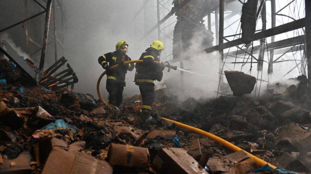 L'Ucraina afferma che la Russia ha preso di mira di nuovo Sumy giorno dopo 35 uccisi in città