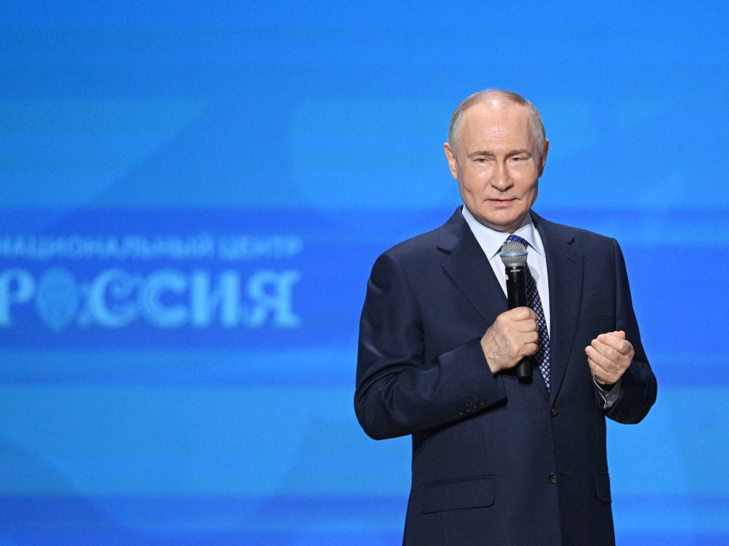 La Russia Putin suggerisce colloqui diretti con l'Ucraina