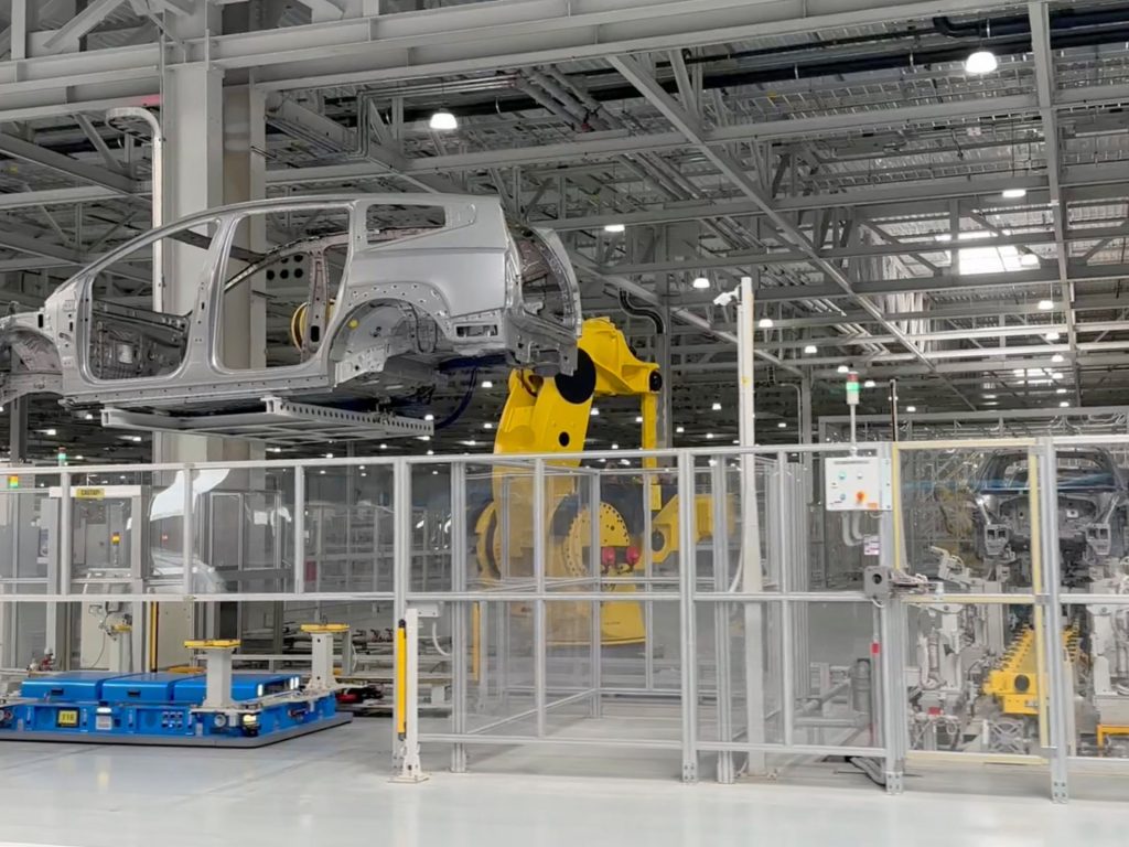 Le piante di auto statunitensi sono costruite a tassi record, come afferma Trump?