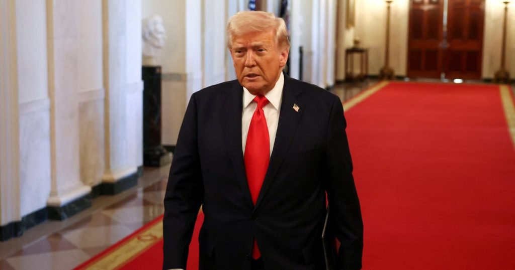 Mentre gli Stati Uniti e la Cina aumentano la guerra al commercio, il mondo chiede: "Chi le palpebrerà per primo?"