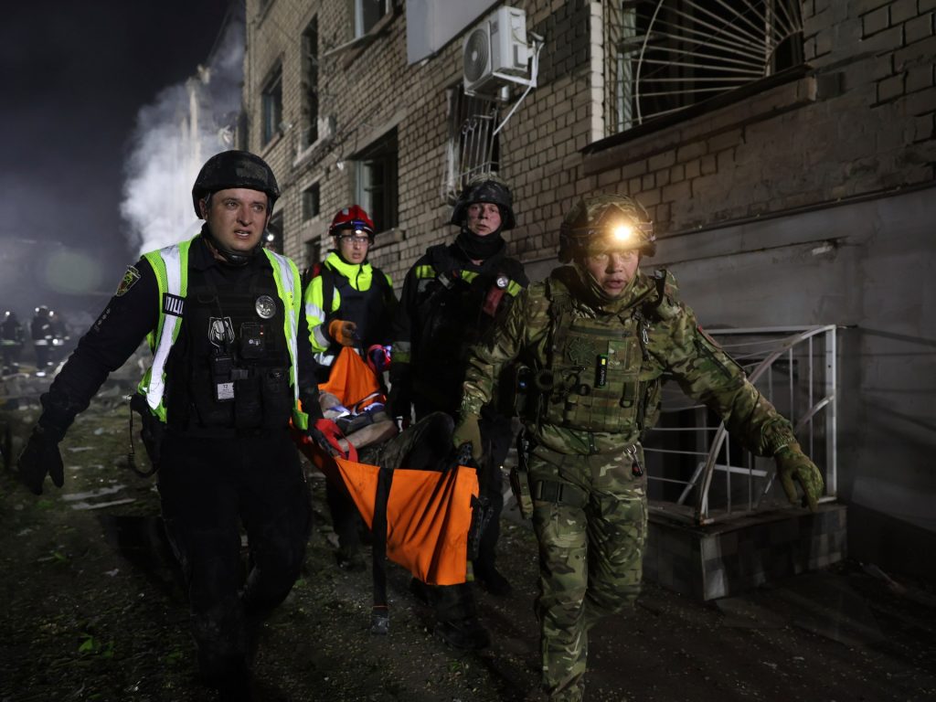La Russia afferra un po 'più di Ucraina mentre si dirige nei colloqui di pace
