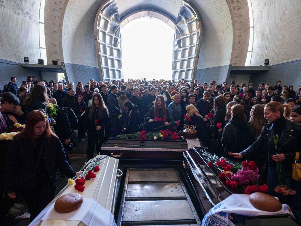 Guerra Russia-Ukraine: elenco di eventi chiave, giorno 1.160