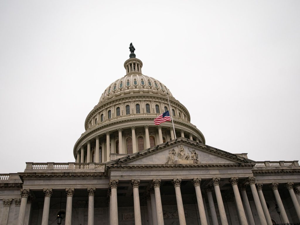 Il Senato degli Stati Uniti rifiuta l'offerta di bloccare le tariffe di Trump