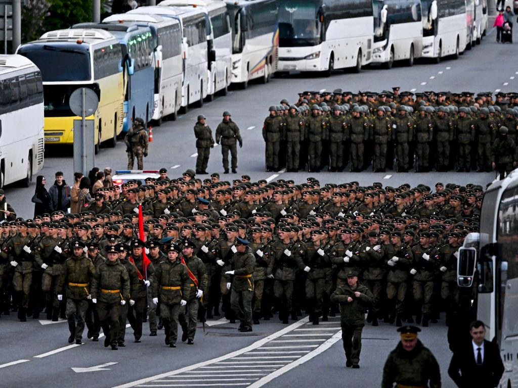 Russia riporta l'attacco di droni ucraini a Mosca prima degli eventi del 9 maggio