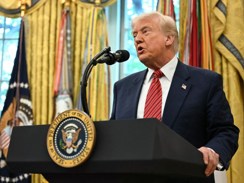 Trump per annunciare l'accordo commerciale con il Regno Unito giovedì, dicono i rapporti