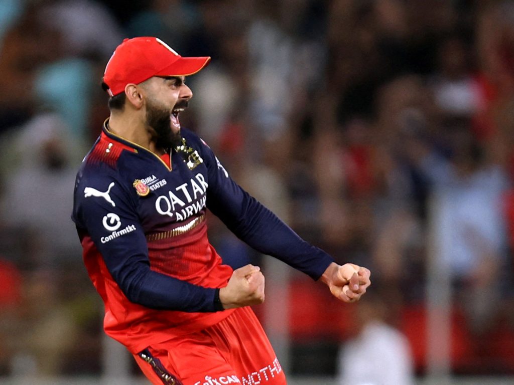 Kohli vince il primo titolo IPL mentre RCB ha battuto il Punjab Kings in finale