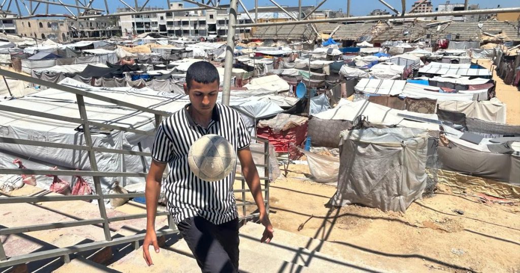 Il sogno della Coppa del Mondo della Palestina è finita quando Israele rovina il settore sportivo di Gaza
