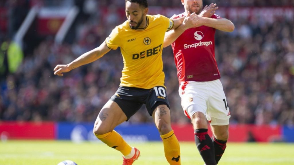 Manchester United Complete Matheus Cunha Firma dai lupi