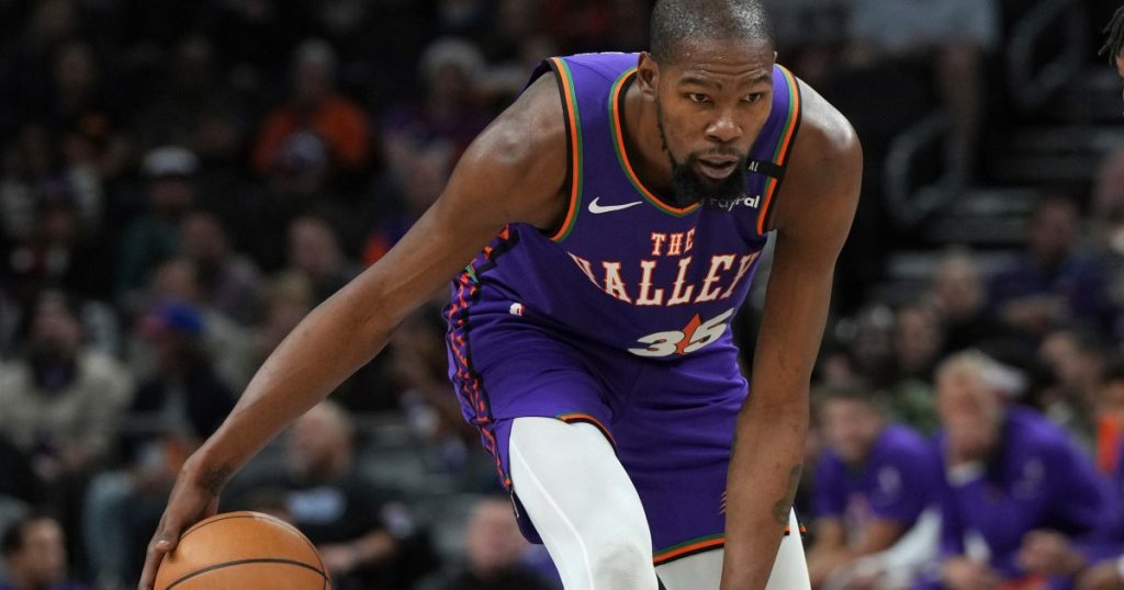 Durant scambiato a Houston Rockets per Green, Brooks, Picks: Rapporto