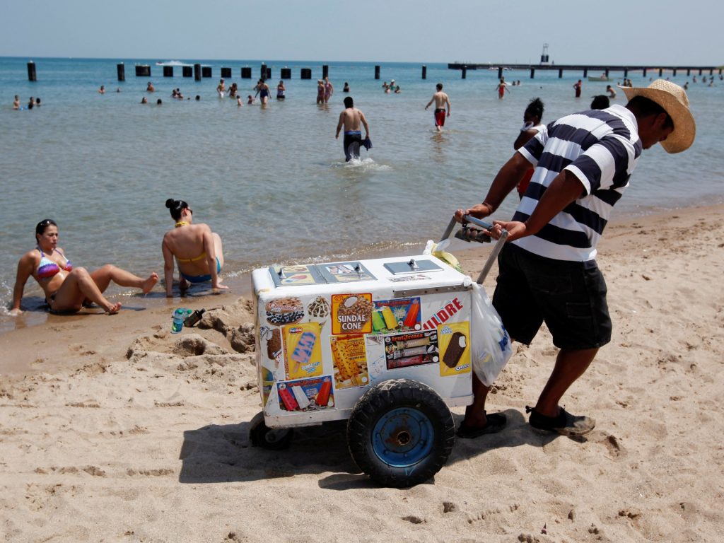 Perché i prezzi dei gelati stanno impendendo quest'estate?