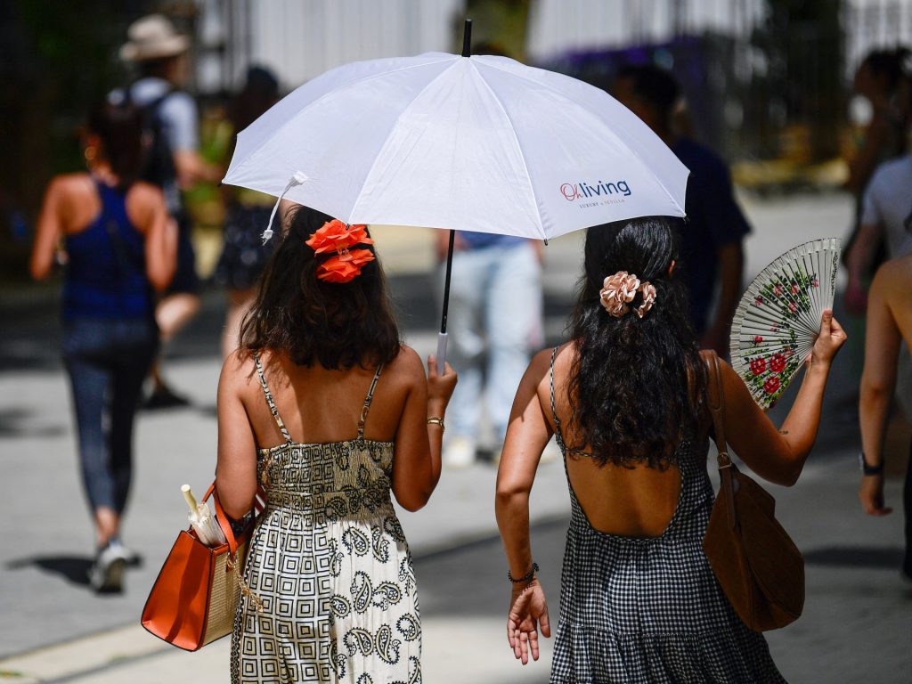 Rischi di incendi mentre i cambiamenti climatici alimentano l'estrema ondata di calore nell'Europa meridionale