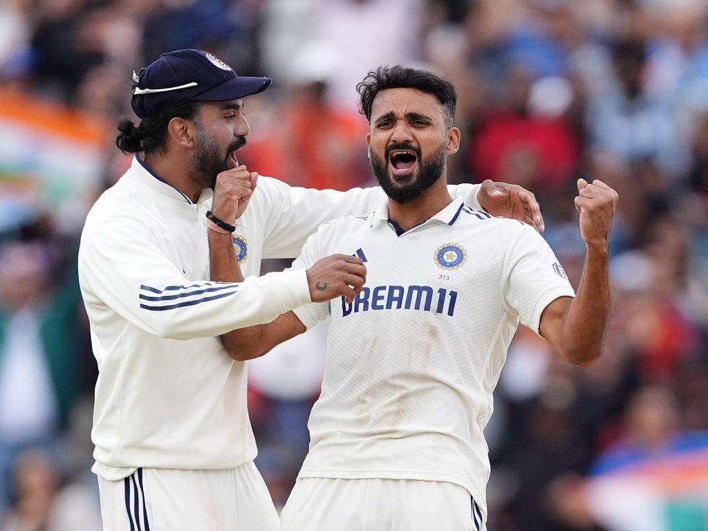 Akash, India vince il secondo test di cricket contro l'Inghilterra a Edgbaston