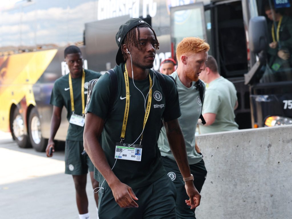 Arsenal Seal Madueke che firma dal Chelsea in mossa divisiva