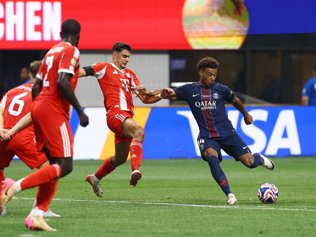 PSG di nove uomini in semifine della Coppa del Mondo di club con vittoria selvaggia per 2-0 sul Bayern Monaco