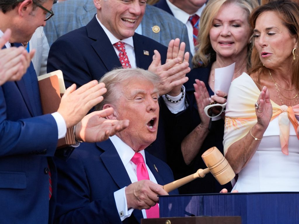 Trump non ha iniziato la guerra ai poveri, ma la sta portando a nuovi estremi