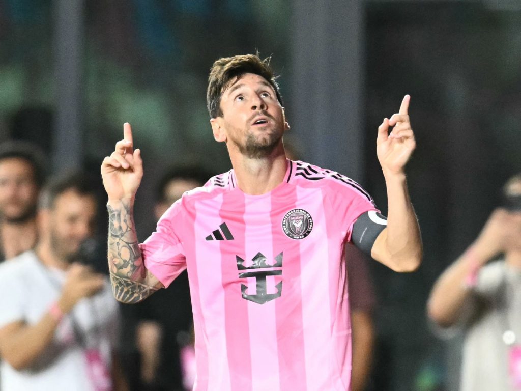 Lionel Messi segna mentre l'Inter Miami vince in ritardo contro La Galaxy