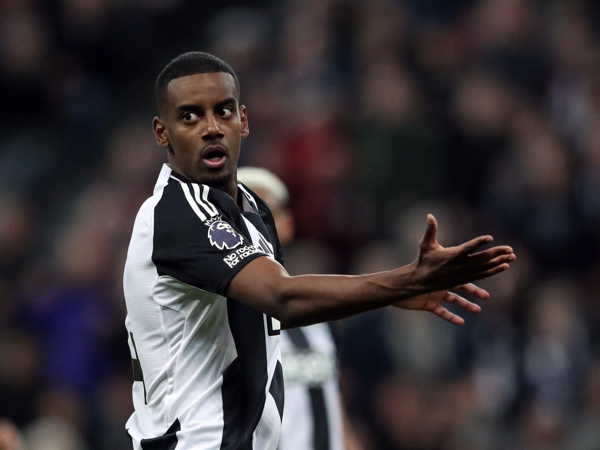 Isak sbatte il Newcastle in Boost a Liverpool speranze di firmare Swede