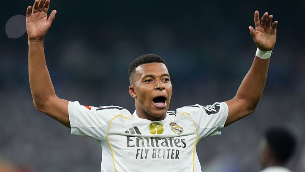 MBAPPE punteggi mentre il Real Madrid ha battuto Osasuna nell'apertura della stagione di La Liga