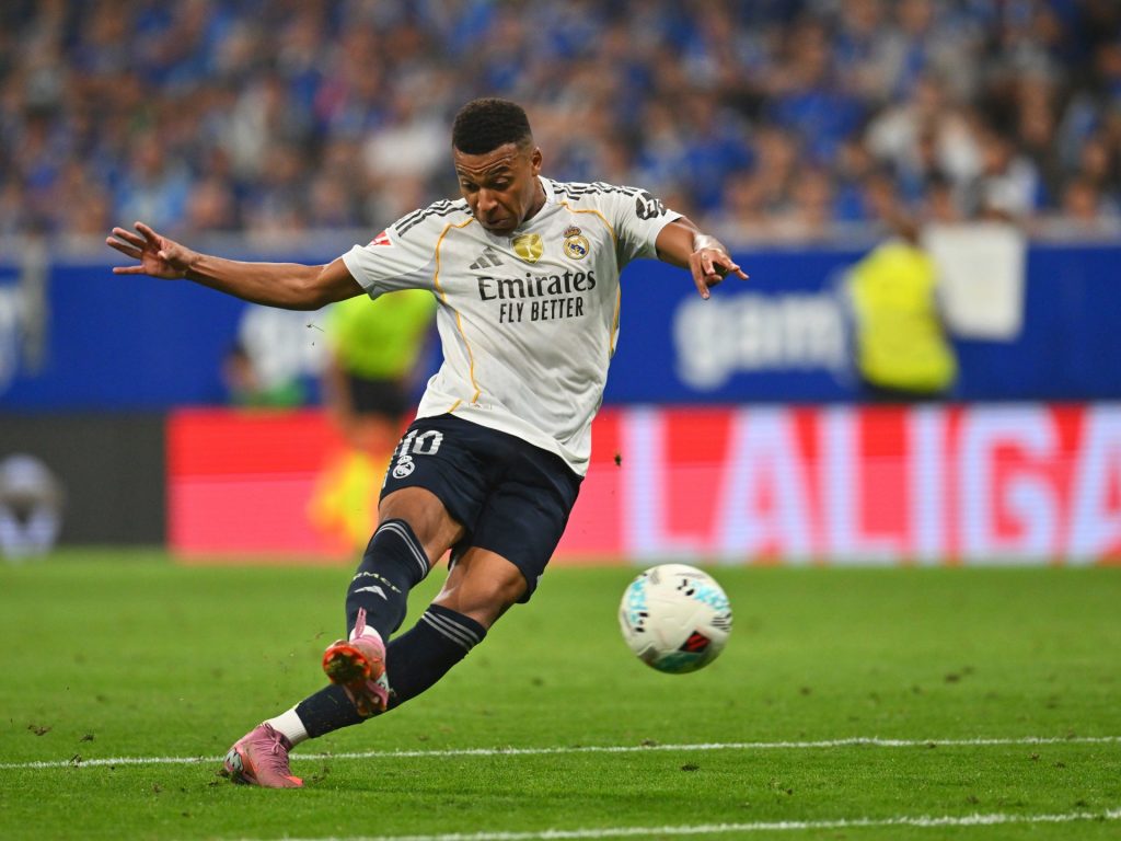 MBAPPE punteggia due volte quando il Real Madrid ha battuto Oviedo a La Liga