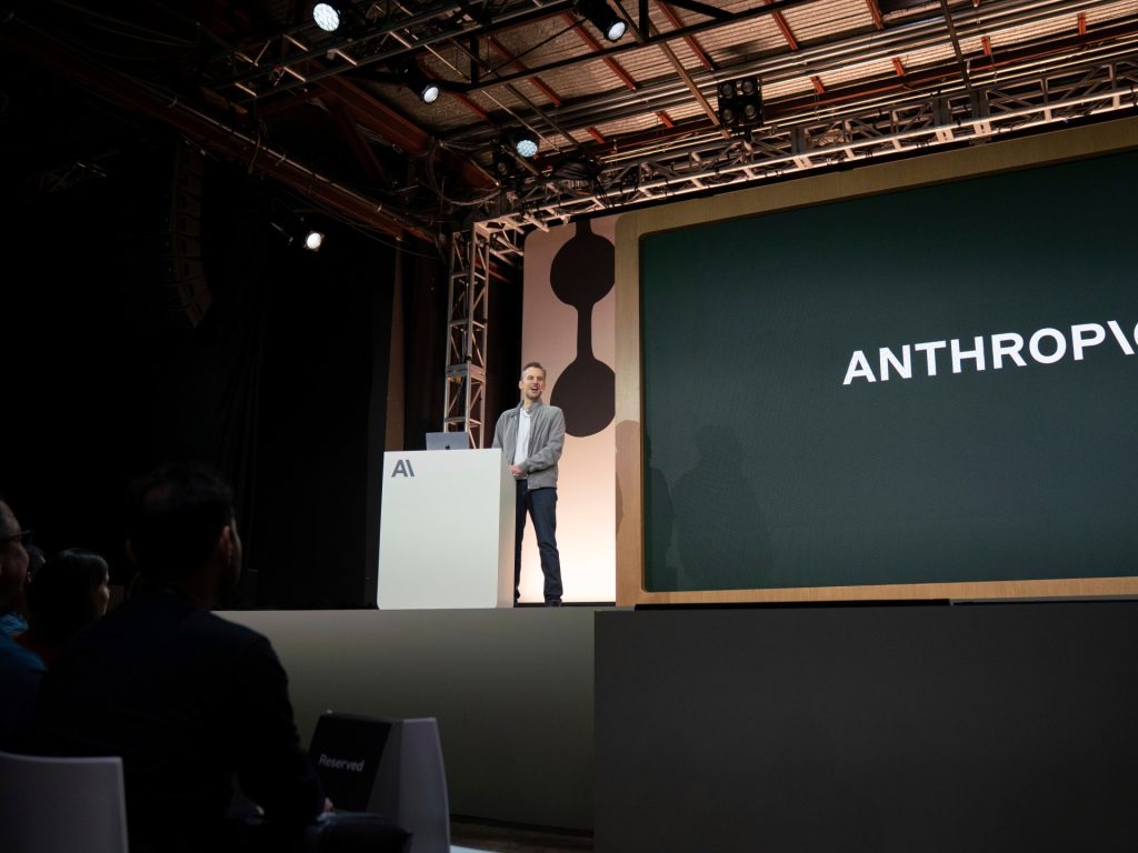Antropico lancia il Consiglio consultivo AI per aumentare i legami con Washington