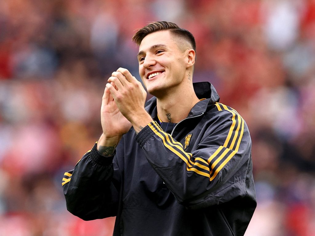 Benjamin Sesko: Manchester United Completa da Lipsia