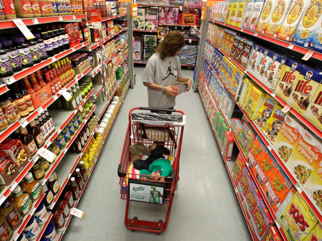 CDC Reports gli alimenti ultraprocesse comprendono più della metà della dieta degli Stati Uniti